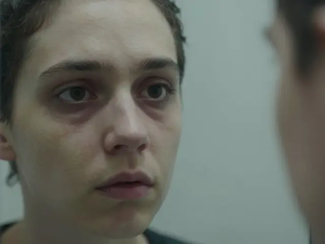 Damaged Liver Signs: Warning Red Flags and the Link to Energy Drinks